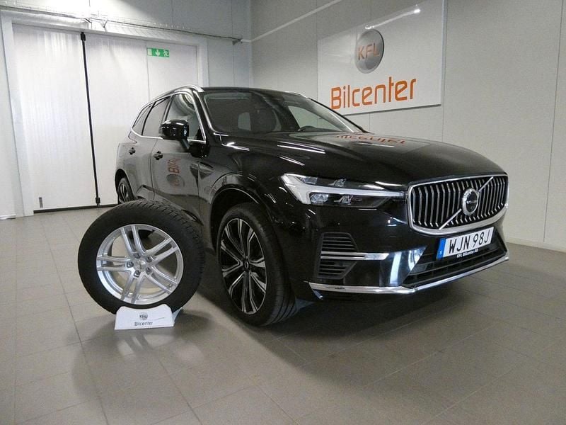 Svart Begagnad 2021 Volvo XC60 Inscription SUV | 429 900 kr (Bra pris) - Bild 1/3