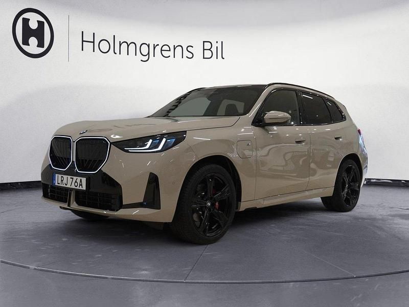Grå Begagnad 2024 BMW X3 M Sport SUV | 899 000 kr - Bild 1/4
