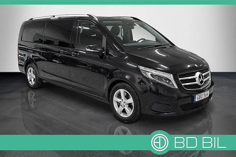 Begagnad Mercedes V220 163 HK (119 kW) 2015 Svart Minibuss