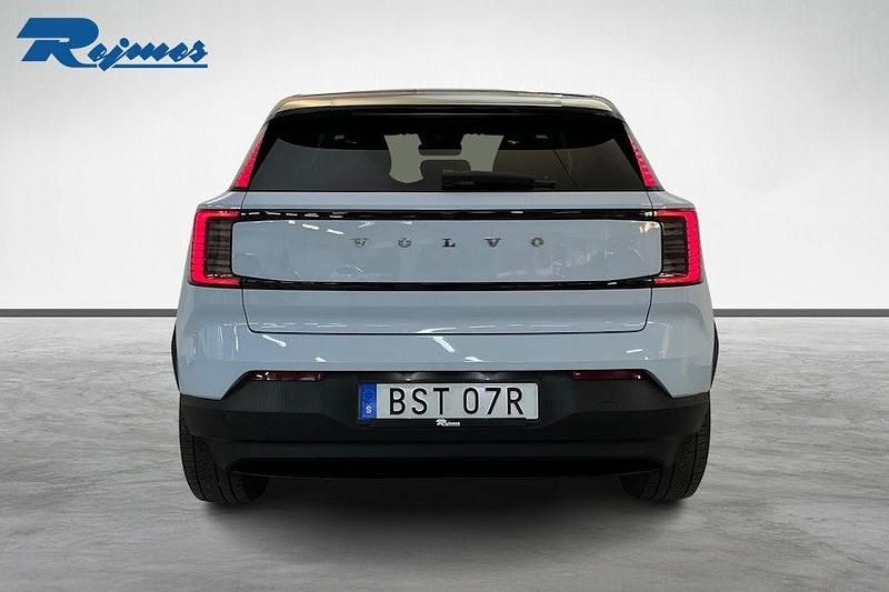 Begagnad Volvo EX30 Plus 200 kW (272 HK) 2024 Ljusblå SUV