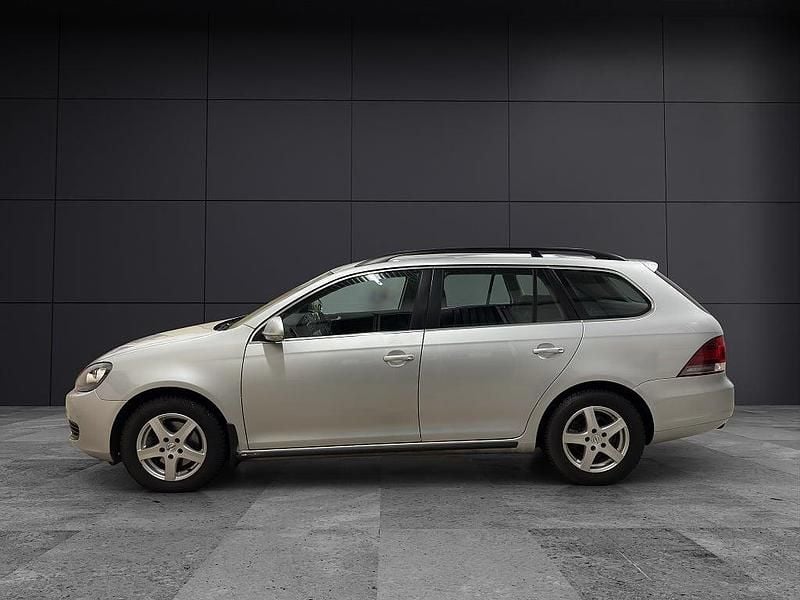 Begagnad VW Golf VII 105 HK (77 kW) 2012 Silver Kombi