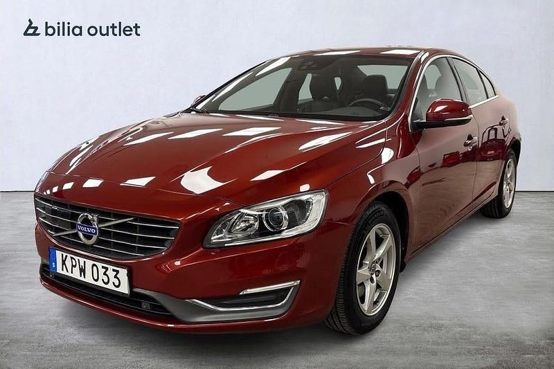 Röd Begagnad 2014 Volvo S60 Momentum Sedan | 149 000 kr (Lite dyr) - Bild 1/4