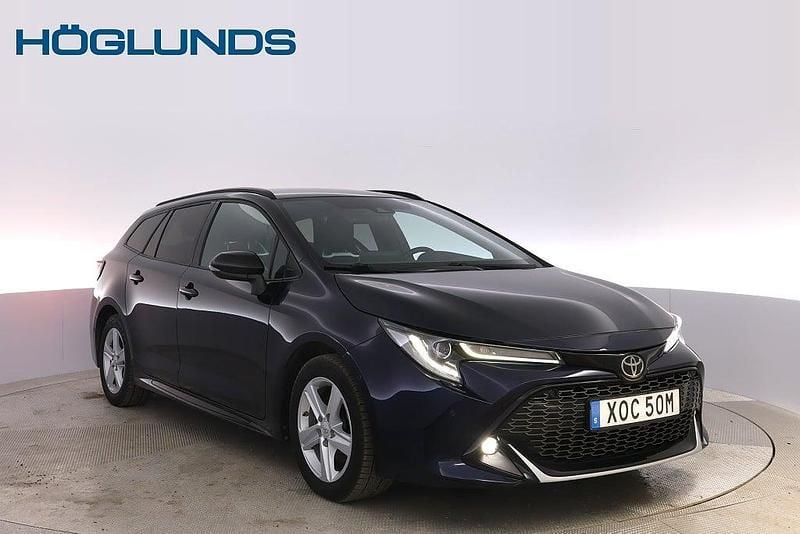 Begagnad Toyota Corolla Sport 184 HK (135 kW) 2022 Blå Kombi