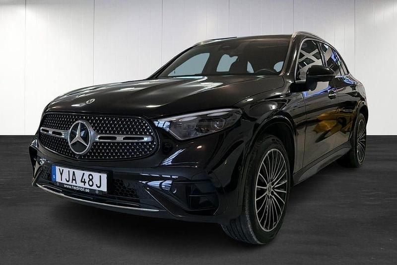 Begagnad Mercedes GLC300 Premium 306 HK (225 kW) 2024 Svart