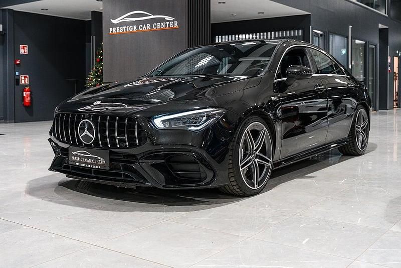 Begagnad Mercedes CLA45 AMG Premium Plus 388 HK (285 kW) 2021 Svart Sportkupé