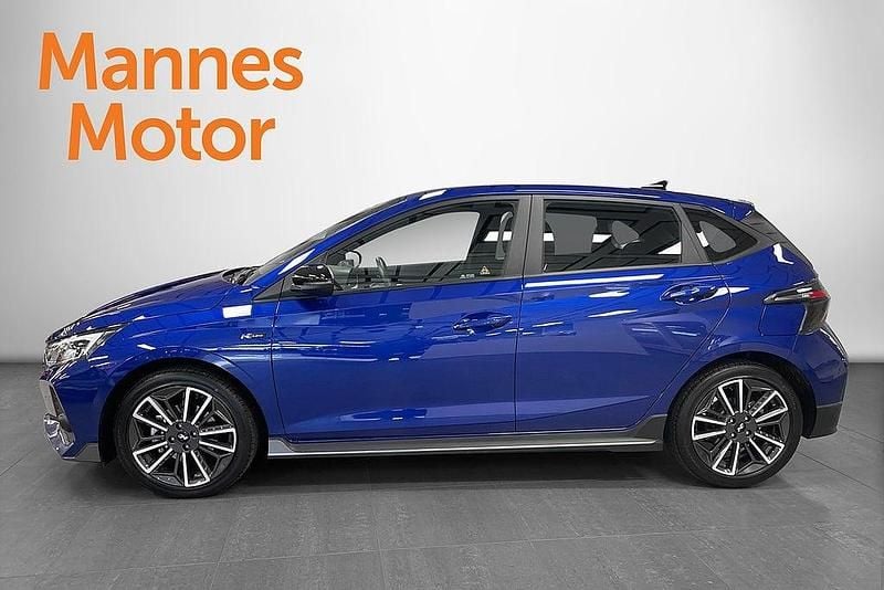 Begagnad Hyundai i20 N Line 120 HK (88 kW) 2023 Blå Halvkombi