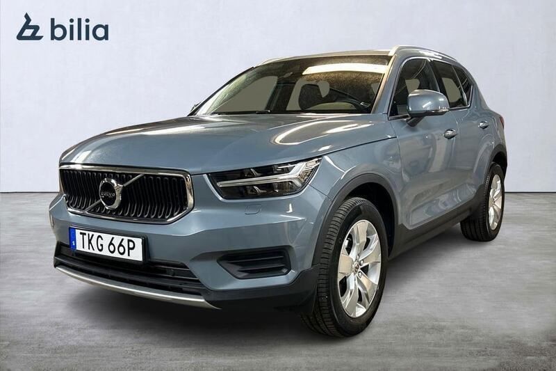 Grå Begagnad 2022 Volvo XC40 Momentum SUV | 319 900 kr (Bra pris) - Bild 1/3