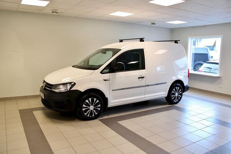 Vit Begagnad 2017 VW Caddy Minibuss | 149 900 kr (Marknadspris) - Bild 1/4