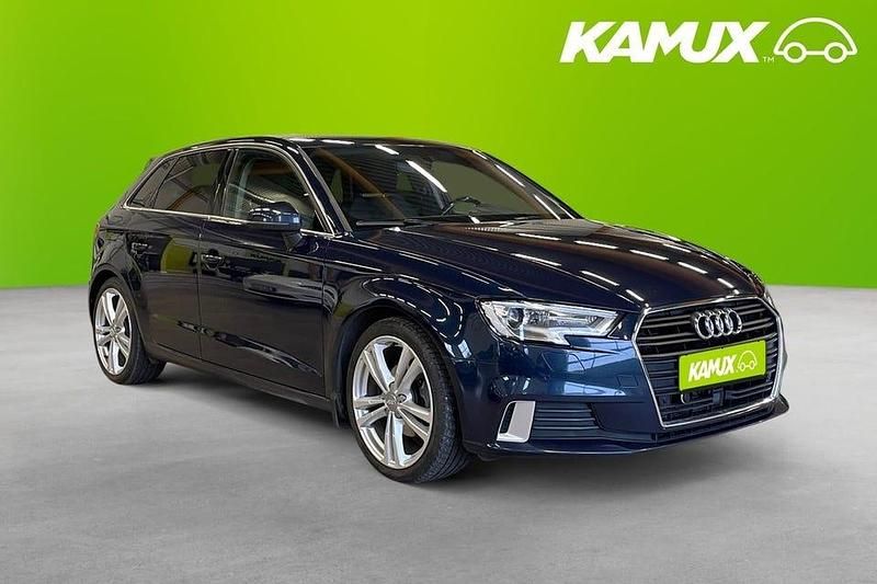 Blå Begagnad 2019 Audi A3 Sedan | 189 800 kr (Bra pris) - Bild 1/4