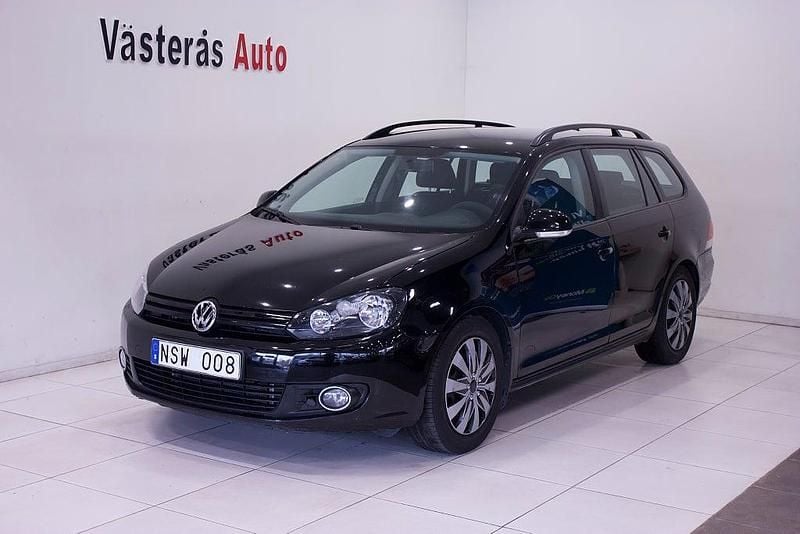 Svart Begagnad 2010 VW Golf Kombi | 45 000 kr (Marknadspris) - Bild 1/4