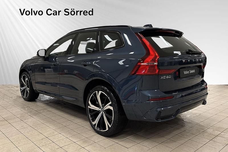 Begagnad Volvo XC60 Ultra 355 HK (261 kW) 2024 Mörkblå SUV