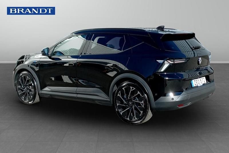 Begagnad Renault Scenic E-Tech 2026 Svart SUV