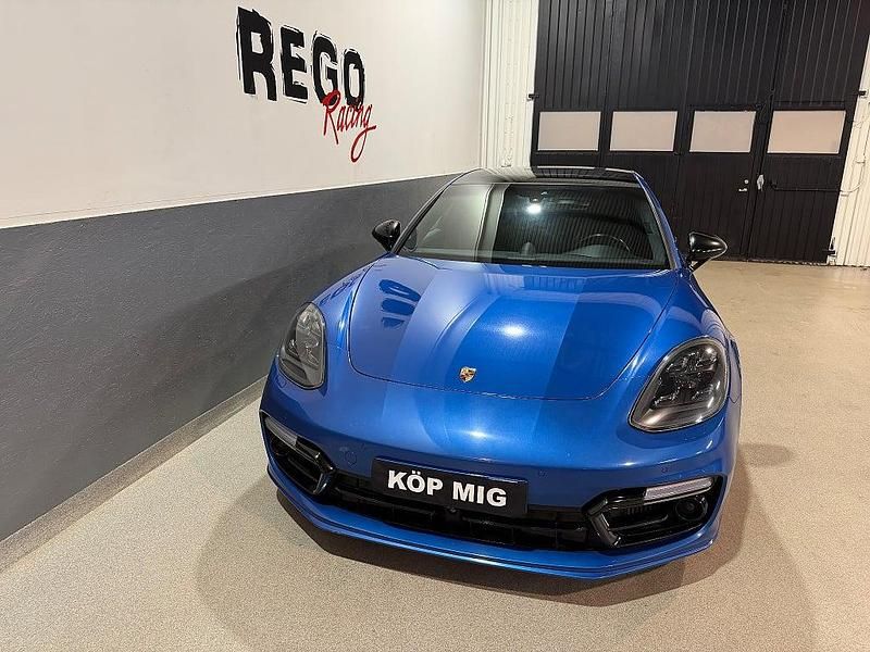 Begagnad Porsche Panamera 549 HK (403 kW) 2017 Blå Kombi