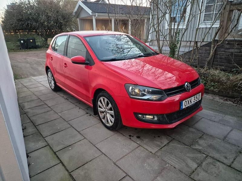 Begagnad 2011 VW Polo Halvkombi | 49 000 kr (Marknadspris) - Bild 1/4