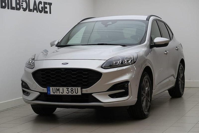 Grå Begagnad 2020 Ford Kuga ST-Line X SUV | 249 500 kr (Bra pris) - Bild 1/4