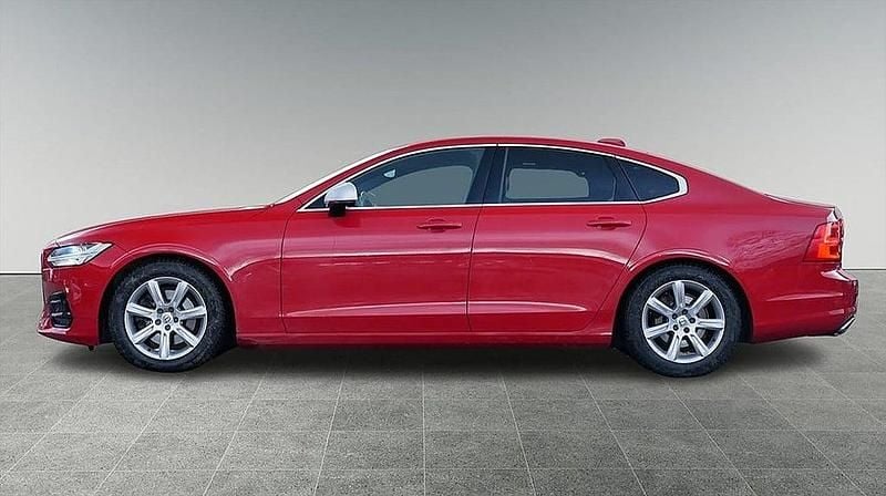 Begagnad Volvo S90 R-Design 192 HK (141 kW) 2017 Röd Sedan