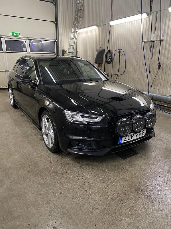 Begagnad 2018 Audi A4 Kombi | 195 000 kr (Marknadspris) - Bild 1/4