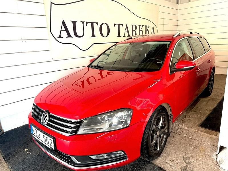 Begagnad VW Passat GT 170 HK (125 kW) 2011 Röd Kombi