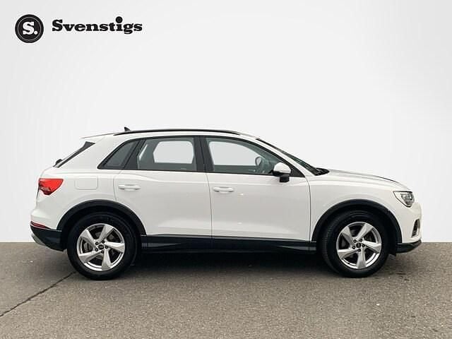 Begagnad Audi Q3 Proline 150 HK (110 kW) 2023 Arkonavit SUV