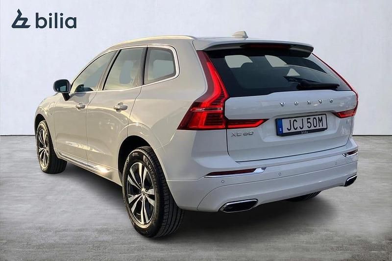 Begagnad Volvo XC60 344 HK (253 kW) 2021 Vit SUV