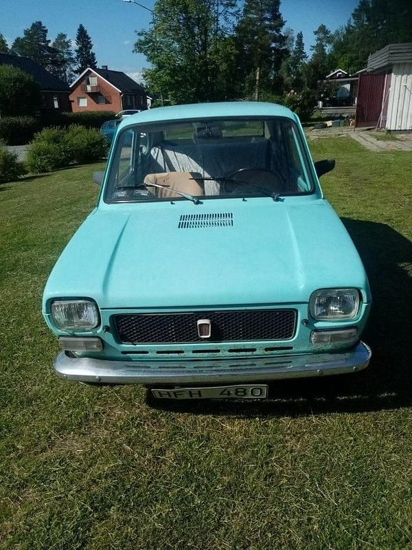 Begagnad 1974 Fiat 127 Sedan | 36 500 kr - Bild 1/1
