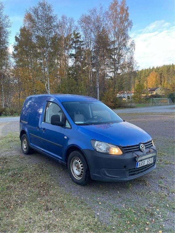 Blå Begagnad 2011 VW Caddy Minibuss | 22 000 kr (Bra pris) - Bild 1/4