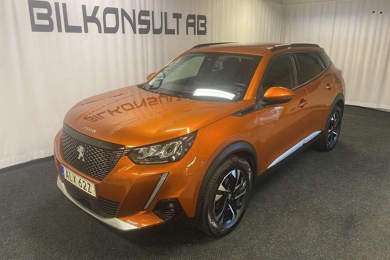 Orange Begagnad 2021 Peugeot 2008 Allure SUV | 179 000 kr (Marknadspris) - Bild 1/4