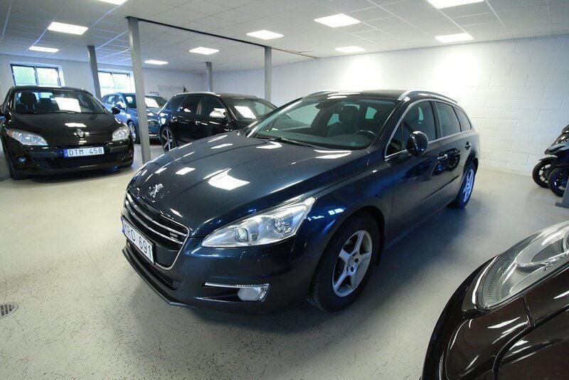 Blå Begagnad 2011 Peugeot 508 Kombi | 54 800 kr (Marknadspris) - Bild 1/4