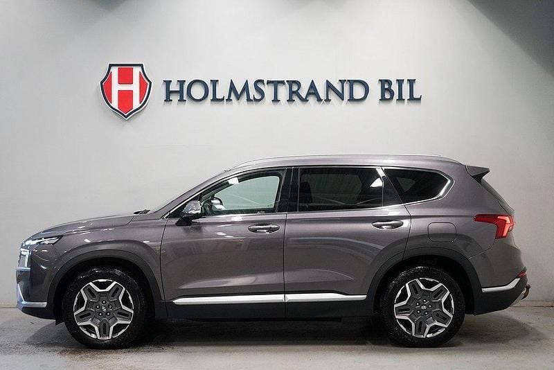 Grå Begagnad 2022 Hyundai Santa Fe Advanced SUV | 419 900 kr (Marknadspris) - Bild 1/4