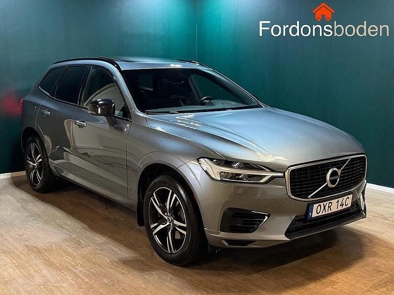 Grå Begagnad 2020 Volvo XC60 R-Design SUV | 349 800 kr (Marknadspris) - Bild 1/4