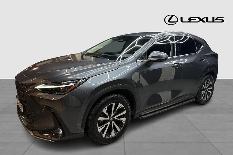 Begagnad Lexus NX350h Executive Line 245 HK (180 kW) 2023 Grå SUV