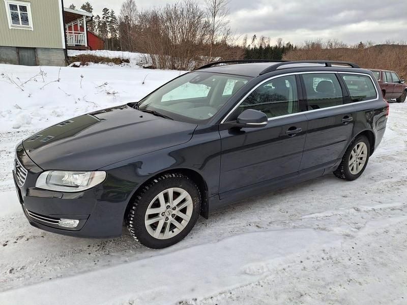 Begagnad 2016 Volvo V70 Momentum Kombi | 115 000 kr (Bra pris) - Bild 1/4