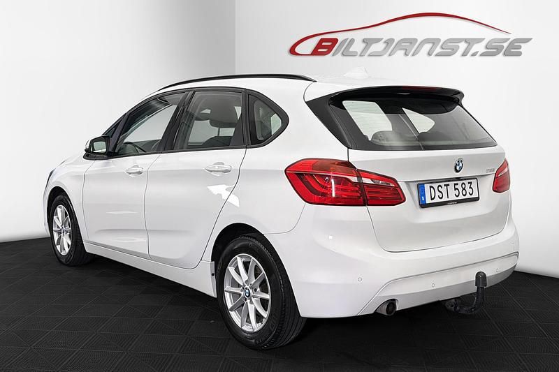Begagnad BMW 218 Active Tourer Advantage 137 HK (100 kW) 2014 Vit Minibuss