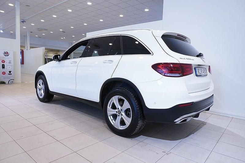 Begagnad Mercedes GLC300 AMG line 194 HK (142 kW) 2021 Vit SUV