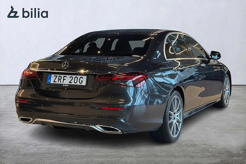 Begagnad Mercedes E220 AMG 194 HK (142 kW) 2020 Grå Sedan
