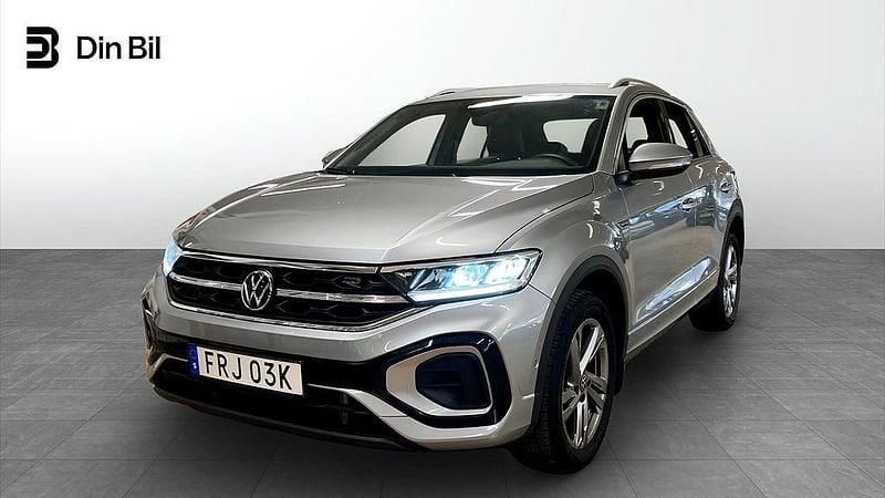 Silver Begagnad 2024 VW T-Roc R-line SUV | 369 900 kr (Marknadspris) - Bild 1/4