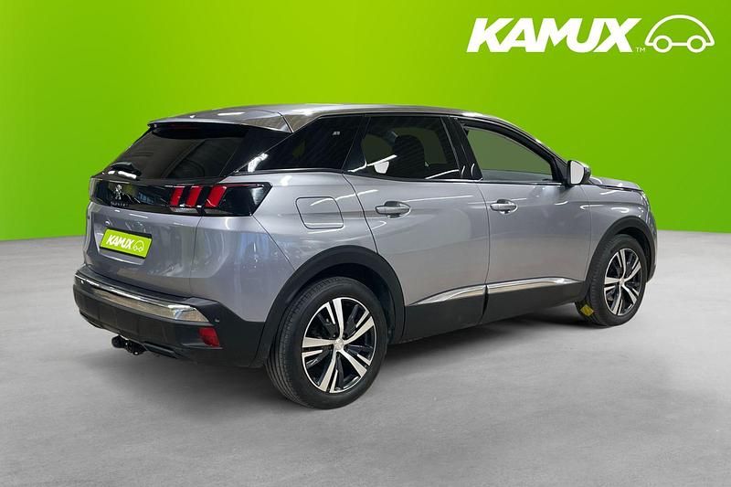 Begagnad Peugeot 3008 Allure 120 HK (88 kW) 2016 Silver/grå SUV