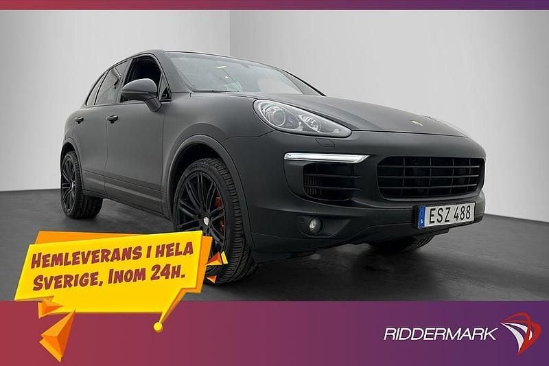 Vit Begagnad 2015 Porsche Cayenne SUV | 319 900 kr (Marknadspris) - Bild 1/3