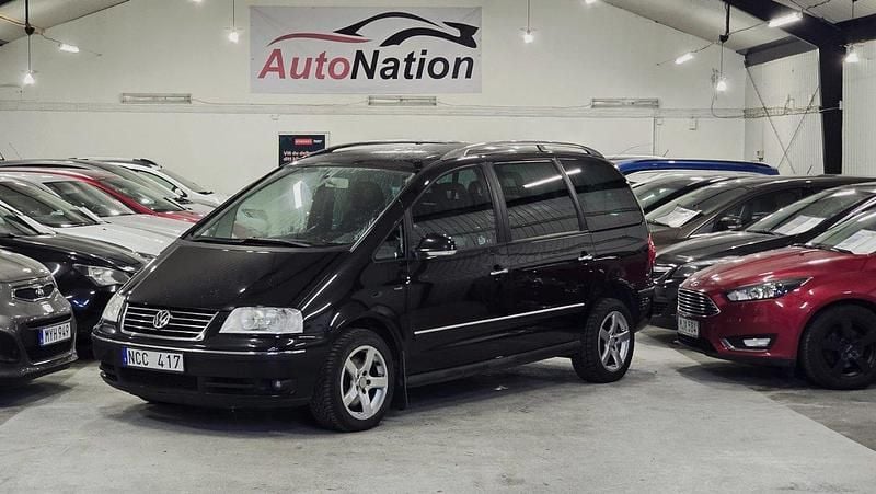 Svart Begagnad 2008 VW Sharan Freestyle Minibuss | 49 900 kr - Bild 1/4