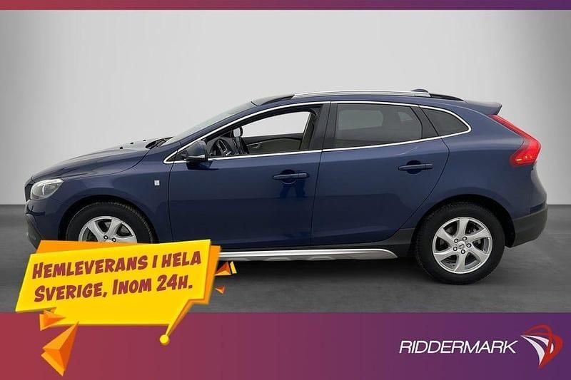 Begagnad Volvo V40 CC Ocean Race 150 HK (110 kW) 2016 Blå Kombi