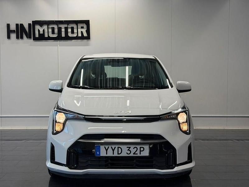 Begagnad Kia Picanto 63 HK (46 kW) 2024 Vit Halvkombi