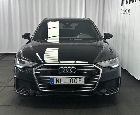 Begagnad Audi A6 S-Line 205 HK (150 kW) 2022 Brilliantsvart Kombi