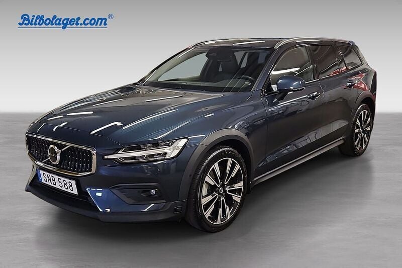Begagnad 2023 Volvo V60 CC Kombi | 444 900 kr (Lite dyr) - Bild 1/4