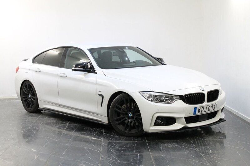 Vit Begagnad 2014 BMW 435 Gran Coupé M Sport Sportkupé | 259 900 kr (Marknadspris) - Bild 1/4