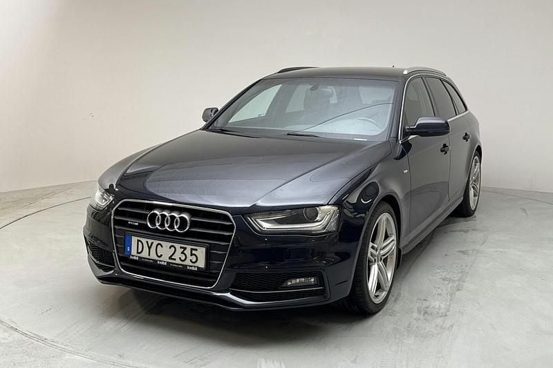 Blå Begagnad 2014 Audi A4 S-Line Sedan | 160 000 kr (Lite dyr) - Bild 1/4