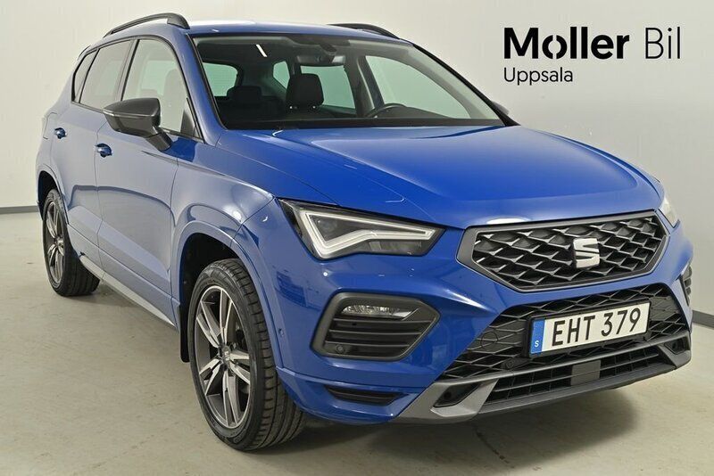 Blå (energy blue) Begagnad 2022 Seat Ateca FR SUV | 274 900 kr (Marknadspris) - Bild 1/4