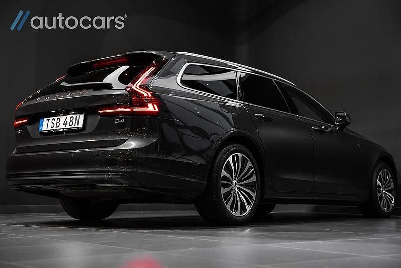 Begagnad Volvo V90 197 HK (144 kW) 2021 Grå Kombi