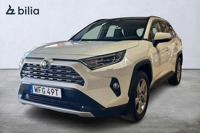 Vit Begagnad 2019 Toyota RAV4 Hybrid Executive SUV | 309 900 kr (Lite dyr) - Bild 1/3