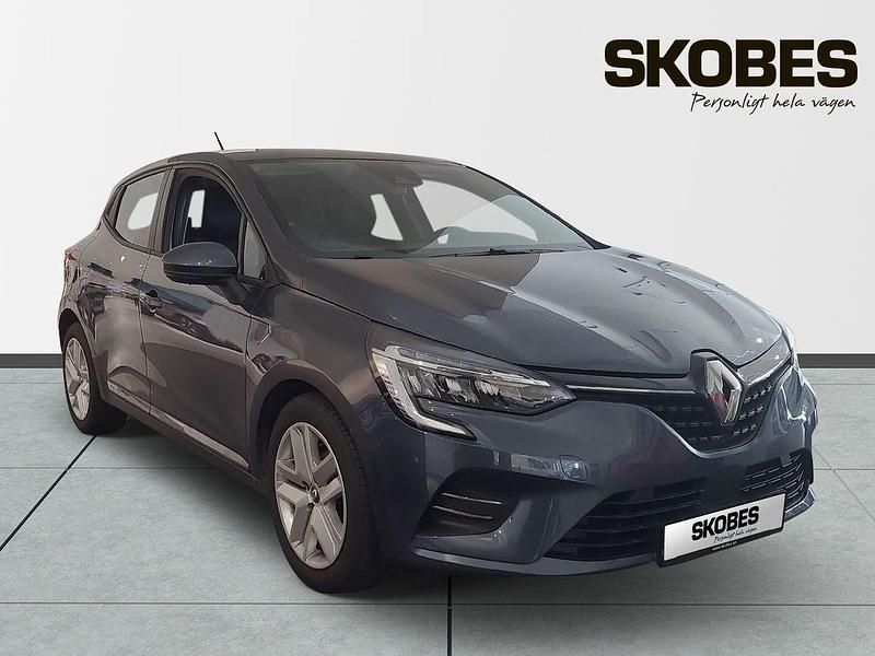 Grå Begagnad 2023 Renault Clio V Zen Halvkombi | 154 900 kr (Marknadspris) - Bild 1/3