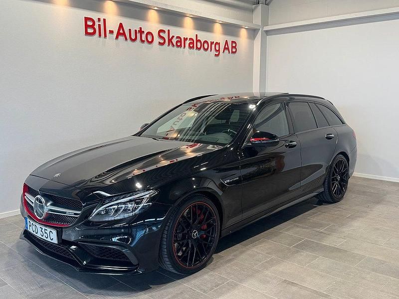 Svart Begagnad 2017 Mercedes C63S AMG AMG Kombi | 489 500 kr (Marknadspris) - Bild 1/4